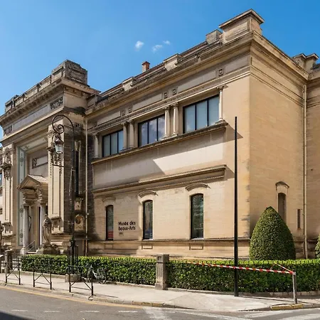 Haut Maison Διαμέρισμα